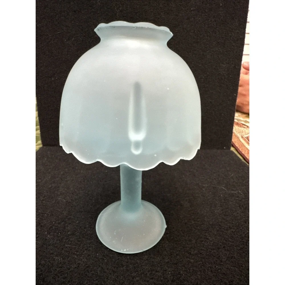 Westmoreland Vintage Baby Blue Frosted Glass 2-Piece Fairy Lamp 6